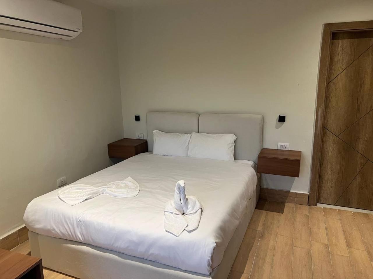 Maro Pyramids Hotel Kafrat al Jabal Luaran gambar